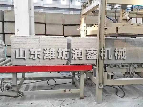 保溫（wēn）砂漿（玻化（huà）微珠）生產線